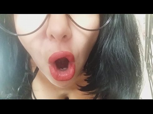 ❤️ Kjære, stemoren din lar deg ikke gå på skolen i dag... Jeg trenger deg for mye... Sexvideo på porno no.assistirhentai.ru ❌️