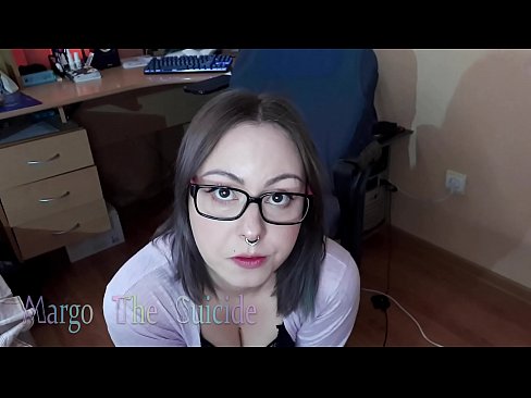 ❤️ Sexy jente med briller suger dildo dypt på kamera Sexvideo på porno no.assistirhentai.ru ❌️