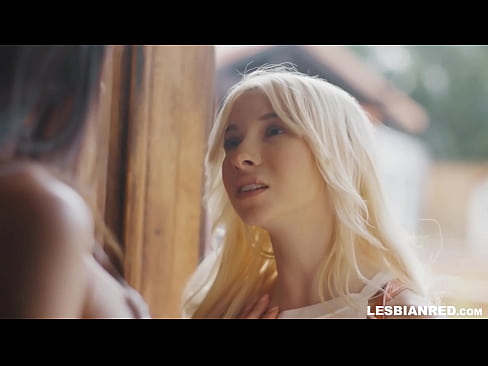 ❤️ Jenta kommer hjem noen måneder senere og ender opp med å spise stemorens fitte Sexvideo på porno no.assistirhentai.ru ❌️